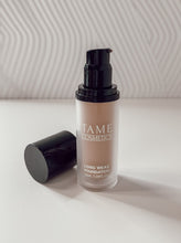 Load image into Gallery viewer, #00 Matte Long Last Liquid Foundation