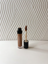 Load image into Gallery viewer, #46 Smooth Retouch Concealer
